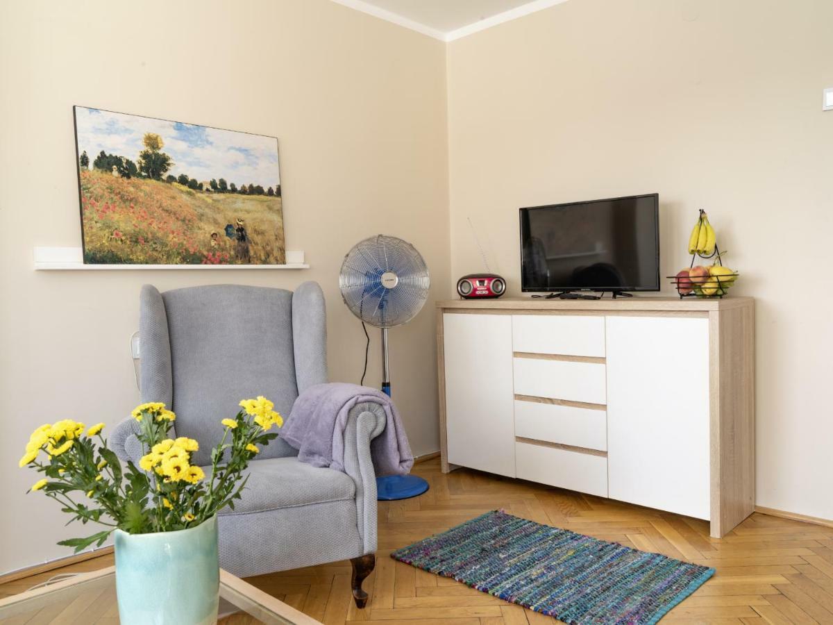 Apartament Chmielna 35 Appartement Warschau Buitenkant foto